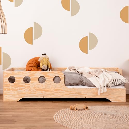 smartwood TILA 5P Kinderbett 140x200 mit Lattenrost und Rausfallschutz - Neuheit - Holz Kinderbett für Jungen & Mädchen - vielseitiges Montessori Bett mit Rausfallschutz und Lattenrost 200x140 cm. von smartwood