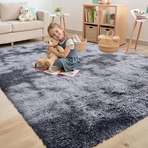 smiry Hochflor Teppich Wohnzimmer, Waschbar Anti-Rutsch Moderner Flauschiger Kuscheliger Teppich für Wohnzimmer Deko, Schlafzimmer, Kinderzimmer, 80 x 150 cm, Hellgrau von smiry