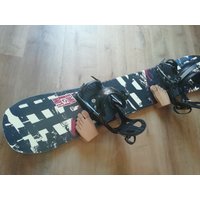 Wandhalterung Für Snowboards Und Schmale Boards Bis 1cm Dicke, "Füße" von smondesign