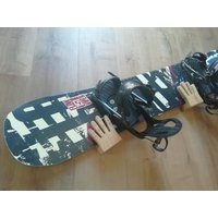 Wandhalterung Für Snowboards Und Schmale Boards Bis 1cm Dicke, "Hände" Wandhalterung Für Snowboards Und Schmale Boards Bis 1cm Dicke, "Hände" von smondesign