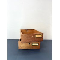 Antikes Set Aus Zwei | 2 Schubladen Eichenholz Mit Etikettenhalter Messing | Katalog Aufbewahrung Organizer Kasten Bin Antikes Set Aus Zwei | 2 Schubladen Eichenholz Mit Etikettenhalter Messing | Katalog Aufbewahrung Organizer Kasten Bin von smreiss