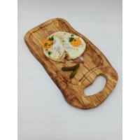 steakbrett Mit Grifflasche 40cm - 44cm Aus Olivenholz von soapbrothers