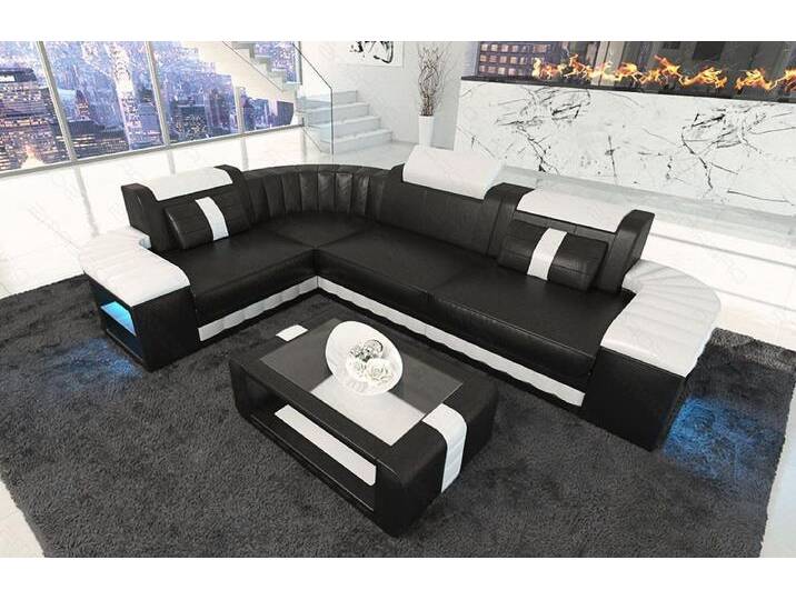 Sofa Dreams Ecksofa Bergamo L Form Mini Leder, Couch mit Eckelement, LED-Beleuchtung, 3 Kopfstützen, 4-Sitzer, USB, schwarz, RGB Farbwechsel-LED von sofa-dreams