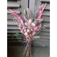 strauß Aus Trockenblumen Und Eukalyptus von soinlovewith