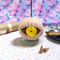 Third Eye Räucherstäbchenhalter | Zitrone, Zur Reinigung Und Glücksbringer Third Eye Räucherstäbchenhalter | Zitrone, Zur Reinigung Und Glücksbringer von sorbetceramic