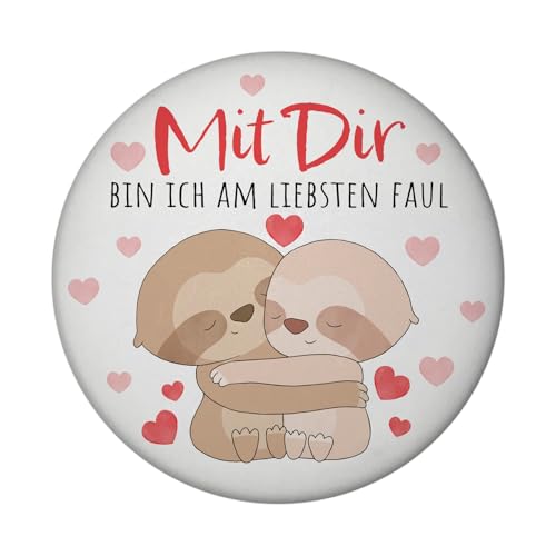 Faultier Paar Magnet rund mit Flaschenöffner rund mit Spruch Mit dir Bin ich am liebsten faul Knuffiges Valentinsgeschenk Kuschel-Liebesbote für den Partner am Valentinstag Faultier Paar Magnet rund mit Flaschenöffner rund mit Spruch Mit dir Bin ich am liebsten faul Knuffiges Valentinsgeschenk Kuschel-Liebesbote für den Partner am Valentinstag von speecheese