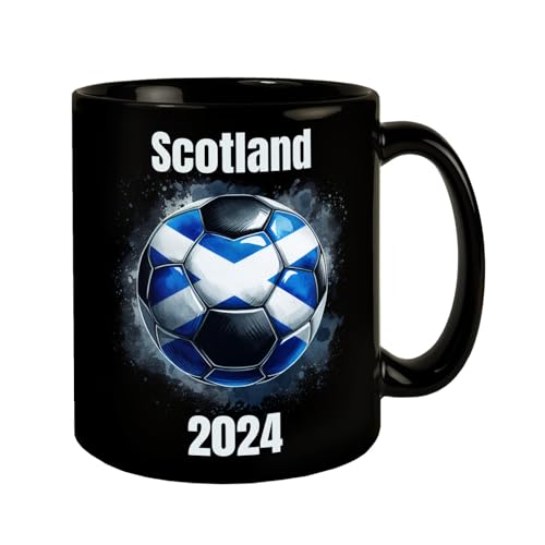 Fußball Schottland Flagge Tasse in Schwarz Perfekt für 2024 Fans Sportbegeisterte Ballspiel-Liebhaber Blau-Weißes Kreuz Design von speecheese