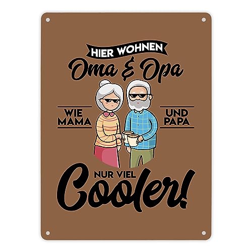 Hier wohnen Oma & Opa Metallschild XL in 21x28 cm in braun für deine Großeltern Wie Mama und Papa nur viel cooler Cool Geburtstag Blechschild Rentner lustig von speecheese