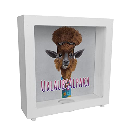 Rahmen Spardose aus Holz mit lustigem Tier und Text für Urlauber - Urlaubsalpaka witziges Alpaka Geschenk für Menschen die viel in den Urlaub Fahren und vielleicht sogar auf eine von speecheese