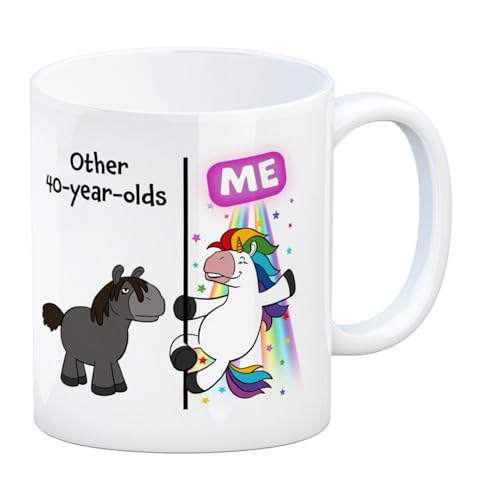 speecheese 40th birthday coffee mug with unicorn and saying Other 40-year-olds vs. Me von speecheese