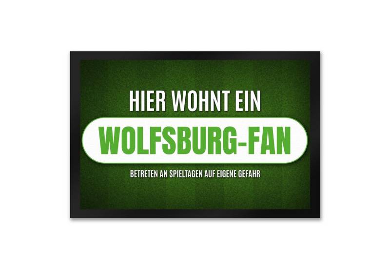 speecheese Fußmatte Hier wohnt ein Wolfsburg Fan Fußmatte XXL mit Rasen Motiv speecheese Fußmatte Hier wohnt ein Wolfsburg Fan Fußmatte XXL mit Rasen Motiv von speecheese