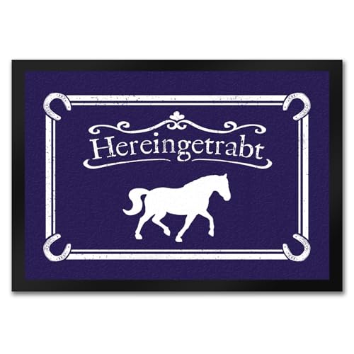 speecheese Hereingetrabt Pferde und Reiter Fußmatte in 35x50 cm in Dunkelviolett Türvorleger für Stall Pferdeliebhaber Hof Reiter Geschenk Pferd Schmutzfangmatte traben Türmatte von speecheese