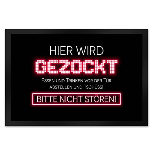 speecheese Hier Wird gezockt Fußmatte XL in 40x60 cm für Gamer in rot lustige Geschenkidee für Jungen und Mädchen die Computerspiele lieben und am liebsten den ganzen Tag zocken würden von speecheese