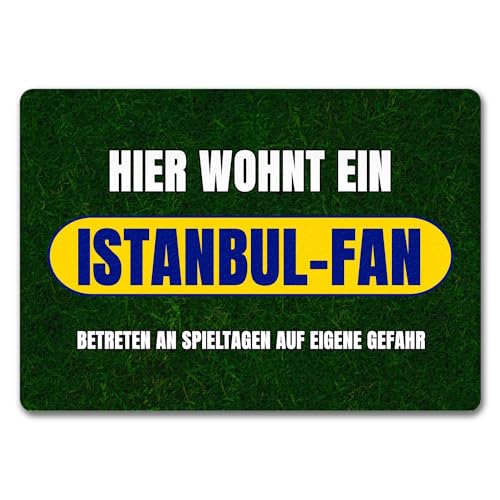 speecheese Hier wohnt EIN Istanbul-Fan Fußmatte in 35x50 cm ohne Rand mit Rasenmotiv Sportfan Istanbul Türkei Sport Europa von speecheese