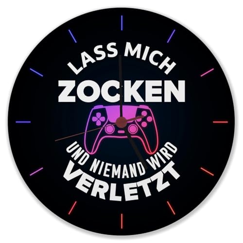 speecheese Lass Mich zocken und niemand Wird verletzt Wanduhr Uhr für Zocker und Konsolennerds mit witzigem Spruch und Controllermotiv Dekoration für das Gamerzimmer speecheese Lass Mich zocken und niemand Wird verletzt Wanduhr Uhr für Zocker und Konsolennerds mit witzigem Spruch und Controllermotiv Dekoration für das Gamerzimmer von speecheese