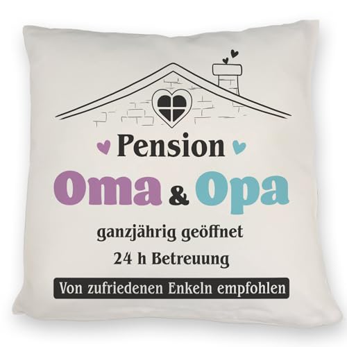 speecheese Pension Oma & Opa Kissen mit Spruch Von zufriedenen Enkeln empfohlen EIN DekoKissen für die Großeltern Motiv KuschelKissen Enkel Herzen Bettwäsche liebevollem Kissen bezug Bedruckt von speecheese