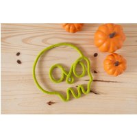 Gestrickter Draht Schädel-Skelett Niedlicher Halloween-Wandbehang | Wählen Sie Ihre Farbe Halloween Dekor Gestrickter Draht Schädel-Skelett Niedlicher Halloween-Wandbehang | Wählen Sie Ihre Farbe Halloween Dekor von squeezeandthankyou