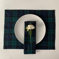 Schwarze Uhr Tischset Und Servietten Set, Tartan Urlaub Tischsets Servietten, Kariertes Küchendekor, Housewarminggeschenk von starlihome