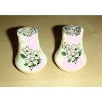 Vintage Floral Salz Und Pfefferstreuer Vintage Floral Salz Und Pfefferstreuer von stateofshop