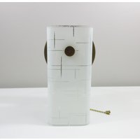 Mid Century Wandleuchte Mit Neuer Antiker Messinghalterung - 18 cm Hoch Mattiert Klaren Linien Details 1 Glühbirne Fertig Zum Aufhängen Mid Century Wandleuchte Mit Neuer Antiker Messinghalterung - 18 cm Hoch Mattiert Klaren Linien Details 1 Glühbirne Fertig Zum Aufhängen von stcroixlighting