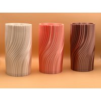 Elegante 3D-Vase Mit Seidenoptik - Modernes Wohnaccessoire in Edlen Farben von steimus