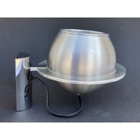 Space Age Vintage Augapfel Wandlampe Im Acrylhalter von stoelenmeisje