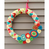 Handgemachter Stoffblumenkranz - Bunter Frühlingsdekor | 30cm von stringnthings