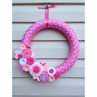 Valentinstag Kranz - Pink Heart Ribbon Valentinskranz Dekoration Herzkranz -Heart Decor von stringnthings