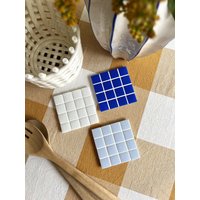 Untersetzer | Fliesen Tile Coaster Mosaik Blau Weiß Fliesenuntersetzer Tassenuntersetzer Fliesengeschirr Getränkeuntersetzer von studioxmana