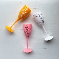 Personalisierte Champagnerkelche/Kunststoff Hennen Plastikgläser Plastikflöten Hen Party Brautjungfer Geschenk Weingläser Hochzeit Personalisierte Champagnerkelche/Kunststoff Hennen Plastikgläser Plastikflöten Hen Party Brautjungfer Geschenk Weingläser Hochzeit von stylestuffmelbourne