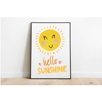 Kinderposter - Poster Kinderzimmer Süße Sonne Hello Sunshine Bild von stypsstudio