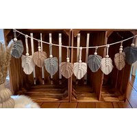 Makramee Wimpelkette Federn Makramee Wimpelkette Federn von suenodeboho