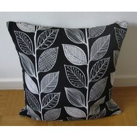 Kissenhülle - Doubleface Jacquard Schwarz/Ecru Kissenhülle - Doubleface Jacquard Schwarz/Ecru von sunflowerDE