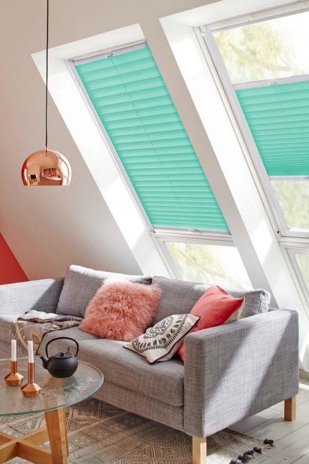 sunlines Dachfensterplissee Classic Style Crepe, Lichtschutz, verspannt, verschraubt, mit Führungsschienen von sunlines