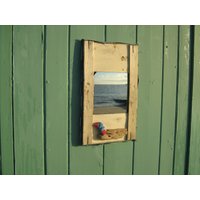 Spiegel Strandhütte -Treibholz, Weitwinkeltyp, Natürliches Finish von sunnySUFFOLKart
