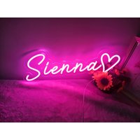 Benutzerdefinierte Neon Schild Name Für Kinderzimmer | Schlafzimmer Leuchtreklame Mädchen Individuell von sunnyneon