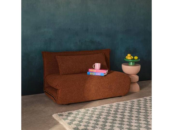 2-Sitzer Schlafsofa mit Bezug aus strukturiertem Bouclé Terrakotta - sweeek von sweeek