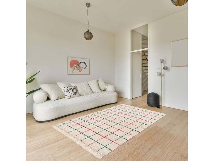 Shaggy-Teppich mit buntem Karomuster und Fransen - sweeek Shaggy-Teppich mit buntem Karomuster und Fransen - sweeek von sweeek