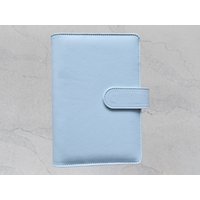 Binder A6 Hellblau von swisscashstuffing