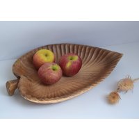 Holzschale Blatt Muster 1991, Schweizer Holzschnitzerei Weihnachten, Geschenk Natur Küche Wohnung, Schale Fruchtschale, Holziges Unikat Holzschale Blatt Muster 1991, Schweizer Holzschnitzerei Weihnachten, Geschenk Natur Küche Wohnung, Schale Fruchtschale, Holziges Unikat von swisshomeware