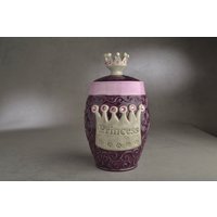 Prinzessin Krone Urne/Leckerlidose Keramik Haustier Behälter Hergestellt Auf Bestellung Von Symmetrical Pottery von symmetricalpottery