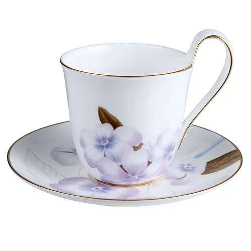 Royal Copenhagen Flora Tasse mit Untertasse aus Fine Bone China in der Farbe Weiß mit Blumenmuster 27cl, 1017545 von Royal Copenhagen