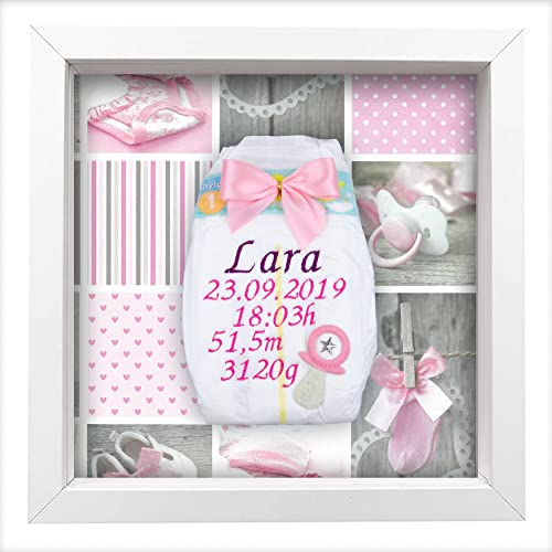 Tanjo Bestickte Windel im Rahmen weiß, Mädchen, süßes Geschenk zur Geburt I Taufgeschenk, mit Kristallen verziert | Name, Datum, Uhrzeit, Gewicht und Größe+D21 | Nachhaltiges Babygeschenk Tanjo Bestickte Windel im Rahmen weiß, Mädchen, süßes Geschenk zur Geburt I Taufgeschenk, mit Kristallen verziert | Name, Datum, Uhrzeit, Gewicht und Größe+D21 | Nachhaltiges Babygeschenk von Tanjo
