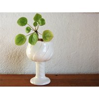 Vintage Übertopf Mit Fuß Wave Vintage Übertopf Mit Fuß Wave von tempelschatz