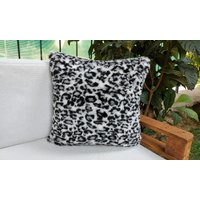 Schnee Leopard Kunstfell Kissenbezug, Leopard Plüsch Natur Kissenhülle, Kissenbezug von teotushop