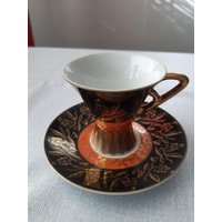 Atemberaubende Demitasse-Tasse Und Untertasse, Wahrscheinlich Im Boho-stil von teresaromanoemporium