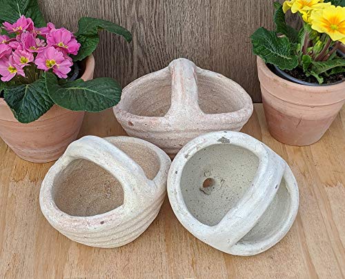 3er Set Blumentöpfe - Körbchen je ca. 18 cm gewollt rustikal - echt Terrakotta, Blumentopf Garten Terracotta Deko Osterkörbchen Ostern Frühling von Sudsty