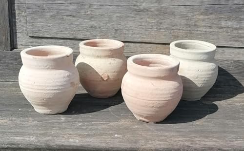 B-Ware !! 4 kleine rustikale Töpfe echt Terrakotta ca. 13 cm hoch für Garten Balkon Terrasse Wohnung Terracotta Pflanzgefäß Mediterran von terracotta-toepfe-de