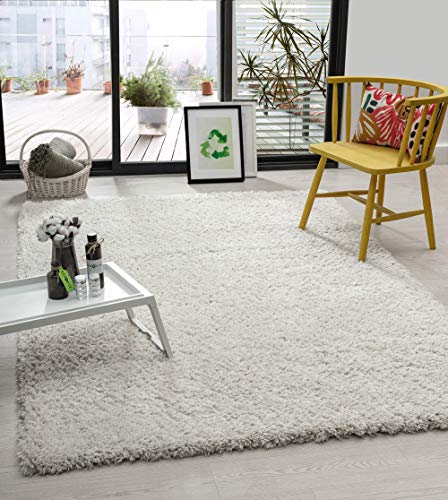 the carpet Green Velvet Wohnzimmer Öko Teppich, Hochflor besteht aus 100% recyceltem Polyester, Langflor, Luxuriöse Felloptik, Kuschelig Weich, Creme, 80 x 150 cm von the carpet