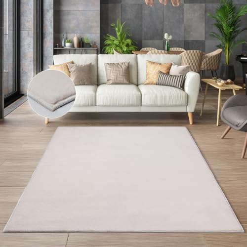 the carpet Cosy kuschelig Warmer Fellteppich, weich und elegant, waschbar und Fußbodenheizung geeignet, Öko-Tex Zertifiziert, Beige, 117 x 160 cm von the carpet